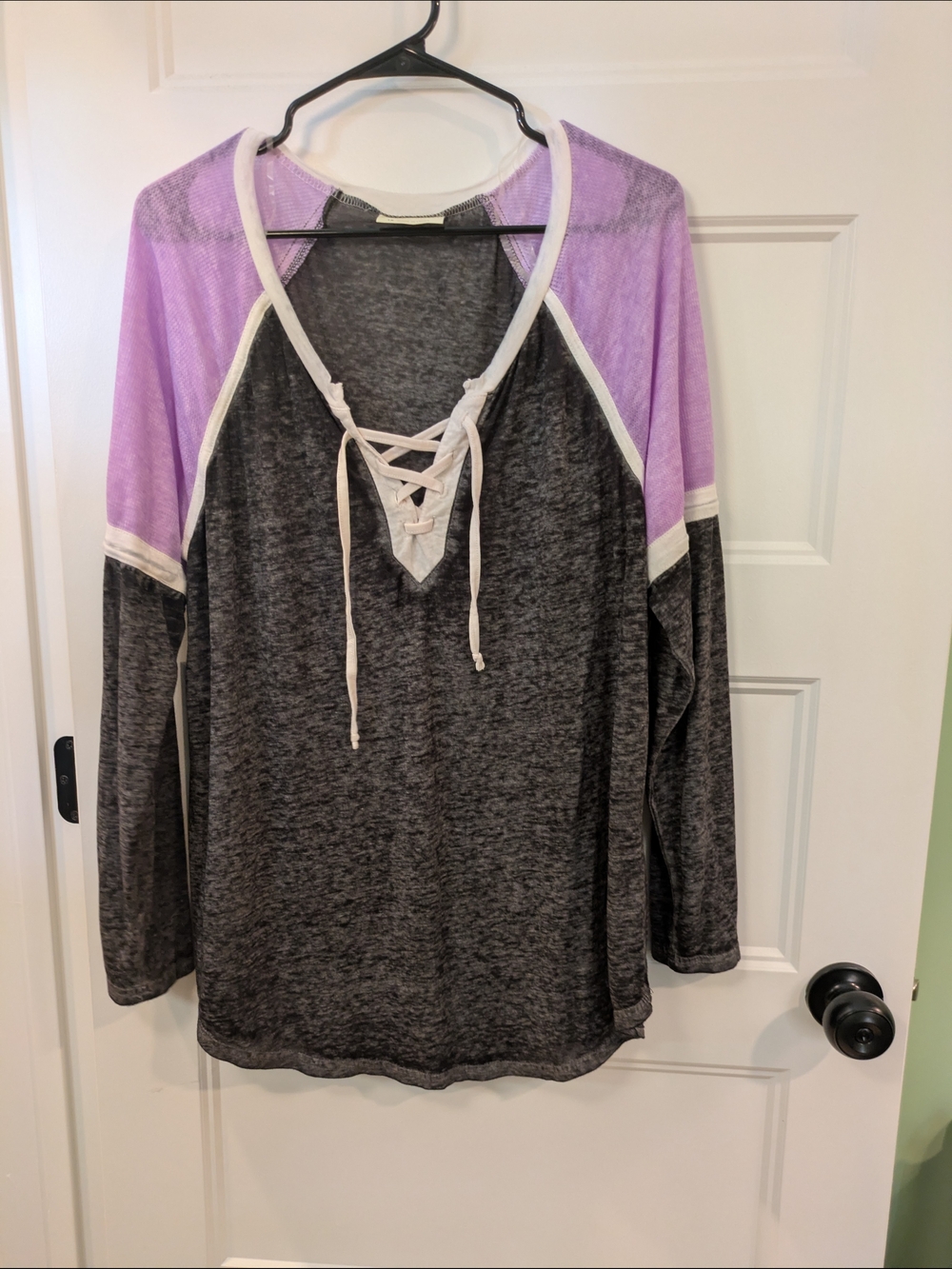 🔴 3/$15 New with tags! Lace-Up V-Neck Long Sleeve Top - Gray & Lavender